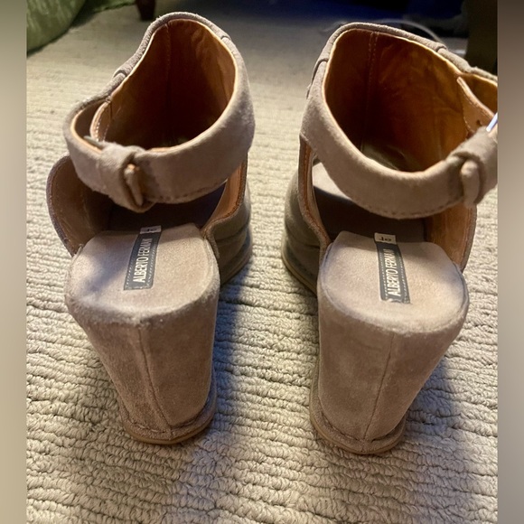 Alberto Fermani Women's Algeria Grey Suede Wedge - Picture 5 of 6